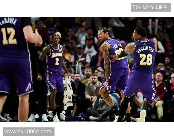 7胜0负+10胜1负！湖人捡漏810万主力真香：近6战4次砍20+10